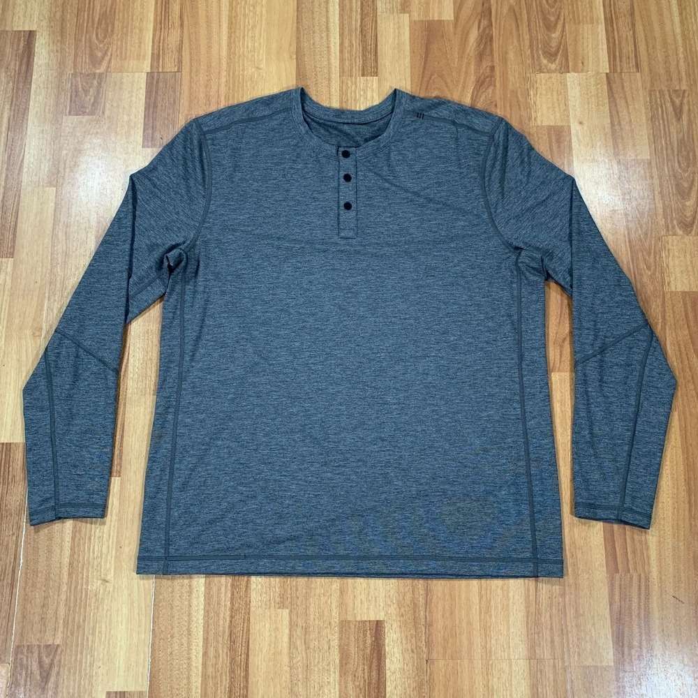 Lululemon Shirt Mens‎ Extra Large Gray Workout Active Long Sleeve Tee Button